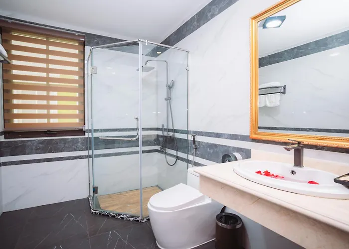 Apartment Crystal - 3 Loc Vung Street Ha Long