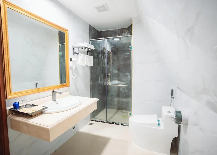 Crystal - 3 Loc Vung Street Apartment Ha Long